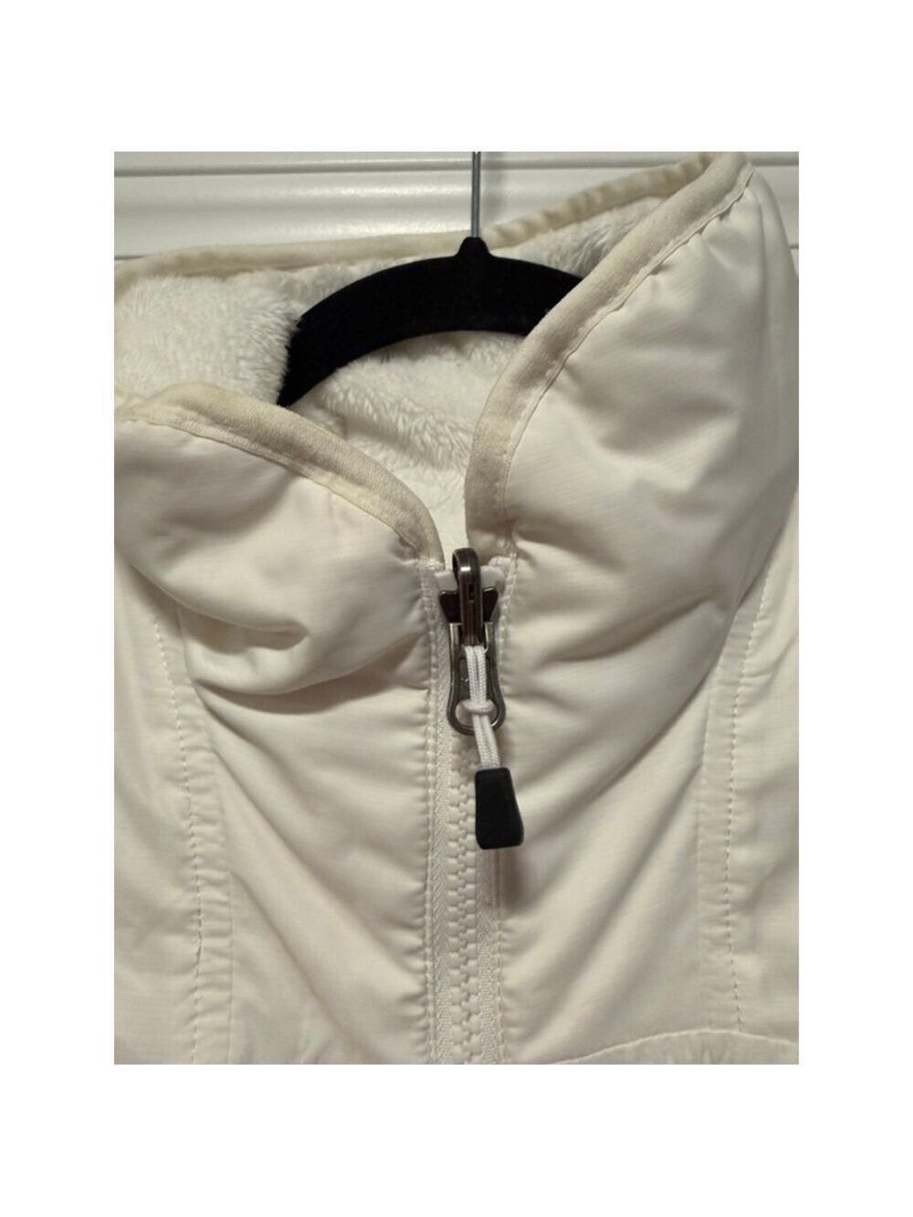 The North Face Reversible Vest - White - Size M/L - Picture 5 of 10